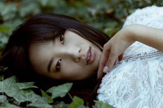 Tiffany in the wood